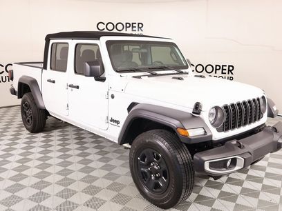 Used 2024 Jeep Gladiator Sport