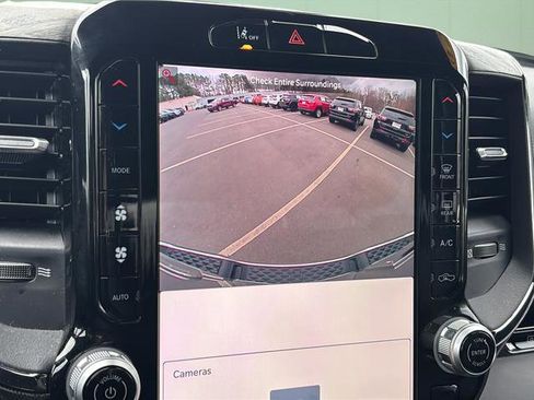 Used 2025 RAM 1500 Limited image 32