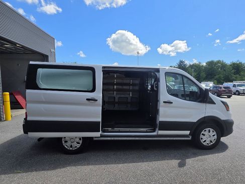 Used 2025 Ford Transit 250 Low Roof w/ Exterior Upgrade Package RWD image 15