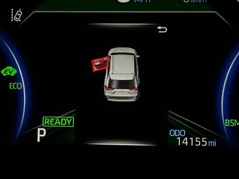 Used 2025 Toyota RAV4 XLE AWD/4WD image 29