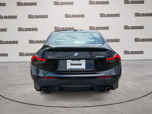 Used 2025 BMW 230i xDrive Coupe w/ Convenience Package AWD/4WD image 4