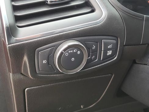 Used 2022 Ford Edge Titanium AWD/4WD image 22