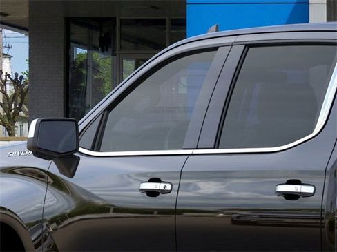 New 2026 Chevrolet Silverado 1500 LTZ w/ LTZ Convenience Package II image 12