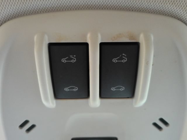 Used 2026 Chevrolet Trax LT w/ Sunroof Package FWD image 47