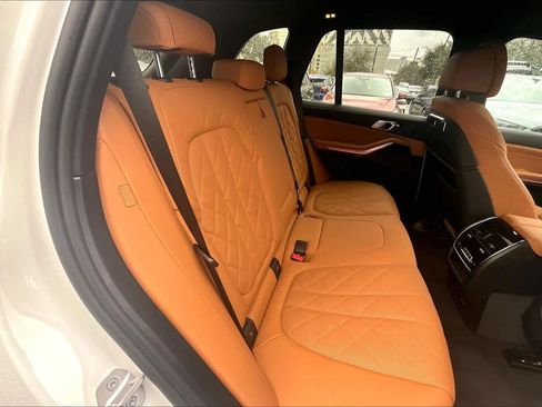 Used 2026 BMW X5 xDrive50e w/ Climate Comfort Package image 21