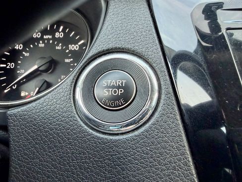 Used 2018 Nissan Rogue Sport SV w/ SV All-Weather Package image 32