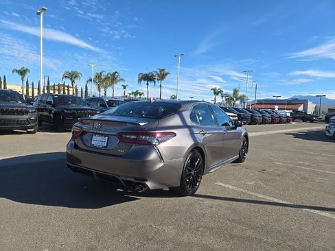 Used 2023 Toyota Camry XSE image 5