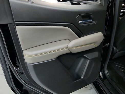 Certified 2024 Chevrolet Colorado ZR2 w/ ZR2 Convenience Package III AWD/4WD image 22