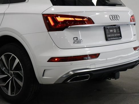 Used 2023 Audi Q5 2.0T Premium Plus w/ Premium Plus Package image 10