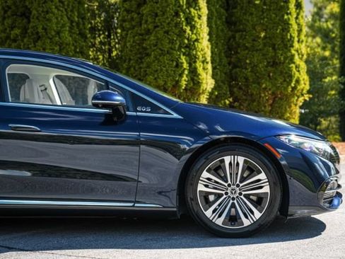Used 2022 Mercedes-Benz EQS 450+ Sedan image 14