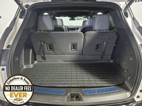 Certified 2024 Buick Enclave Essence w/ Sport Touring Edition AWD/4WD image 26