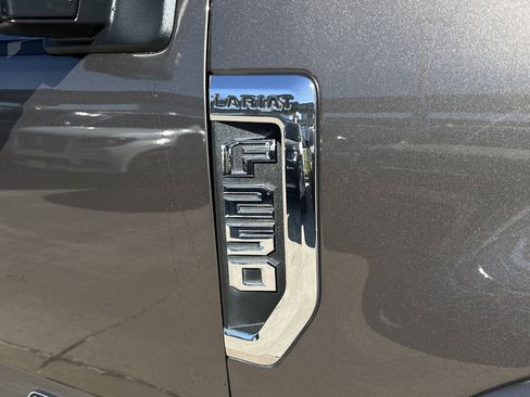 Used 2022 Ford F250 Lariat w/ Tremor Off-Road Package image 11