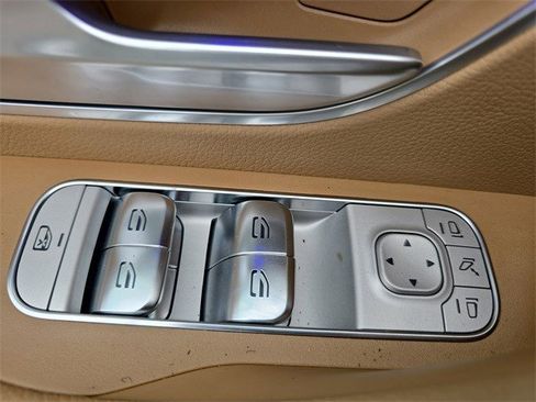 New 2026 Mercedes-Benz GLS 450 4MATIC image 29