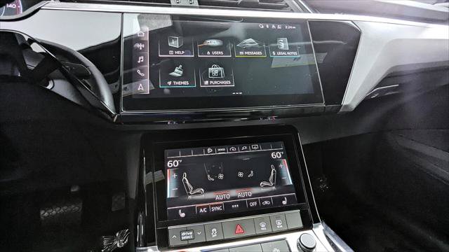 Used 2023 Audi e-tron Premium AWD/4WD image 25