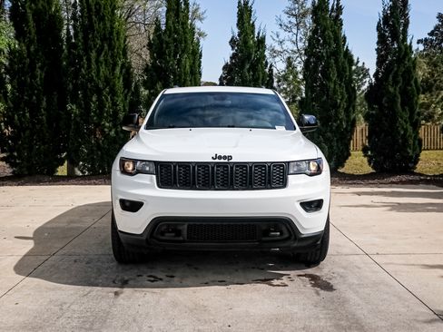 Used 2021 Jeep Grand Cherokee Freedom Edition image 3