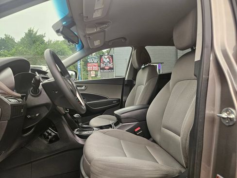 Used 2018 Hyundai Santa Fe Sport w/ 2.4L Value Package 02 AWD/4WD image 7