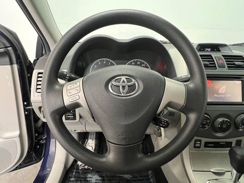 Used 2013 Toyota Corolla LE FWD image 15
