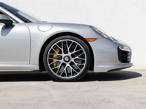 Certified 2014 Porsche 911 Turbo S AWD/4WD image 11