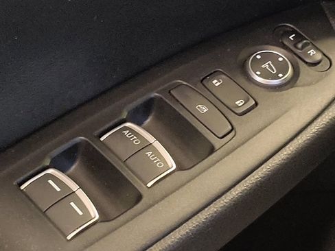 Used 2021 Honda Accord Touring image 27