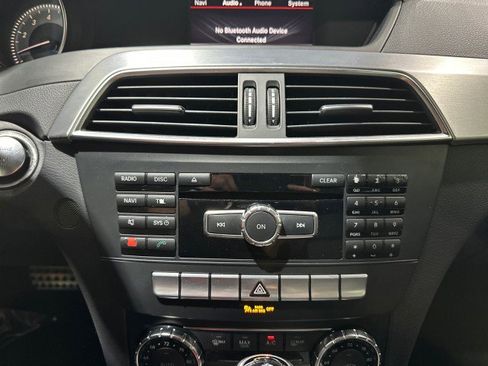 Used 2013 Mercedes-Benz C 250 Sedan image 44