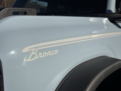New 2025 Ford Bronco Heritage Edition image 8