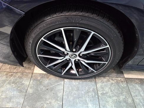 Used 2021 Toyota Camry SE image 32