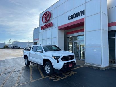 New 2025 Toyota Tacoma SR5