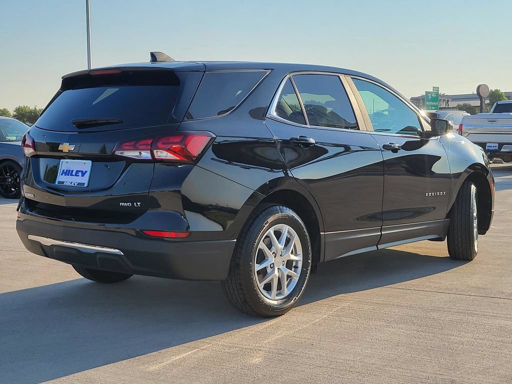 Used 2023 Chevrolet Equinox LT AWD/4WD image 13