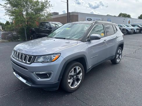 Used 2019 Jeep Compass Limited AWD/4WD image 1