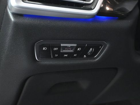 Used 2020 BMW X6 xDrive40i w/ Executive Package image 27