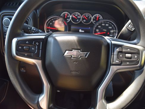 Used 2021 Chevrolet Silverado 1500 Custom Trail Boss w/ Safety Confidence Package image 11