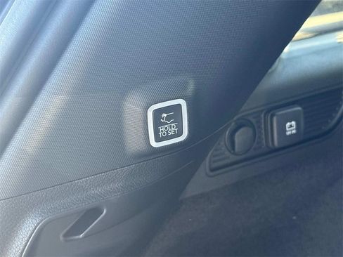 New 2025 Jeep Grand Cherokee Summit w/ Obsidian Package image 17