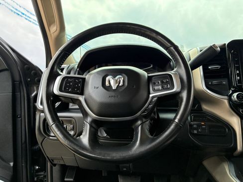 Used 2020 RAM 3500 Laramie image 17