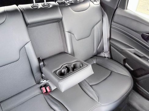 New 2026 Jeep Compass Latitude image 6