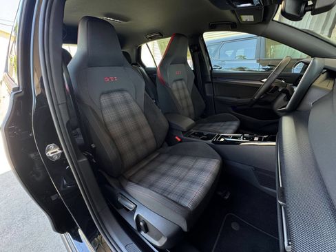Used 2026 Volkswagen Golf S FWD image 36