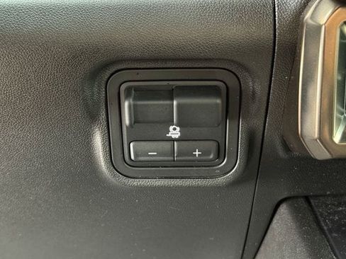 Used 2024 GMC Hummer EV 3X AWD/4WD image 22