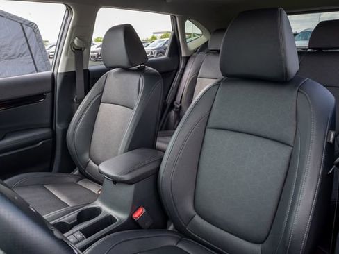 Certified 2025 Kia Seltos SX AWD/4WD image 9