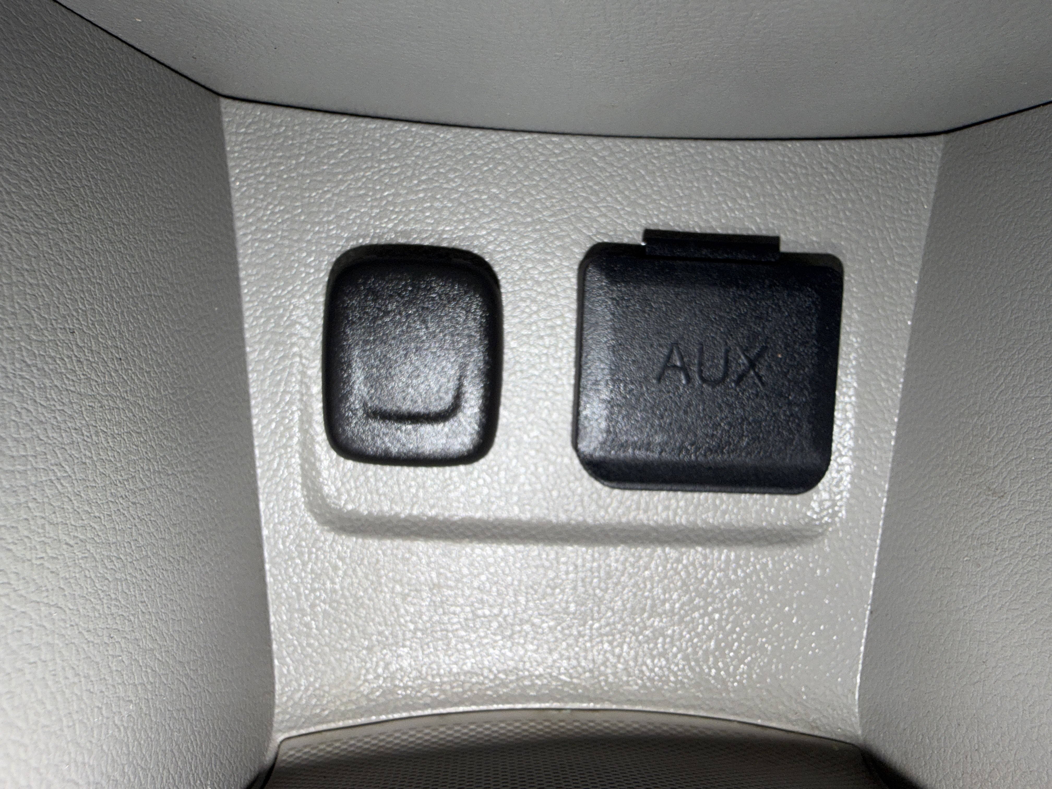 Used 2013 Buick Encore Leather FWD image 37