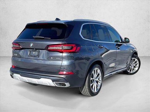 Used 2021 BMW X5 xDrive45e w/ Parking Assistance Package image 2
