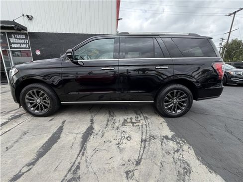 Used 2019 Ford Expedition Limited w/ Equipment Group 301A AWD/4WD image 4