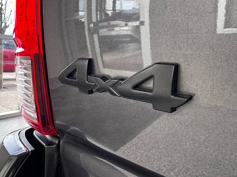 Used 2022 Toyota Tacoma SR5 image 13