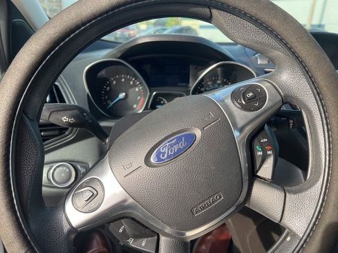 Used 2013 Ford Escape SE image 9