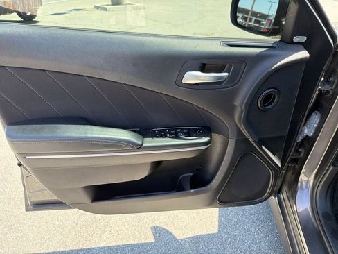 Used 2020 Dodge Charger R/T RWD image 15