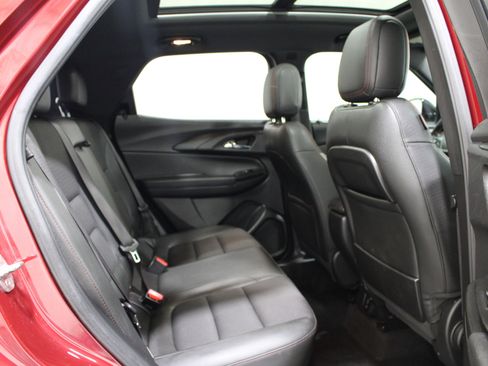 Used 2022 Chevrolet TrailBlazer RS w/ Sun and Liftgate Package image 25