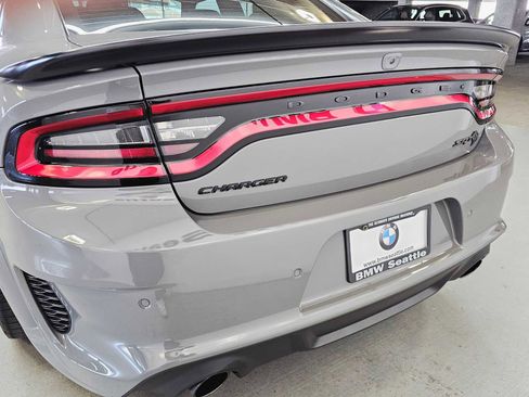 Used 2023 Dodge Charger SRT Hellcat w/ Harman/Kardon Audio Group image 7