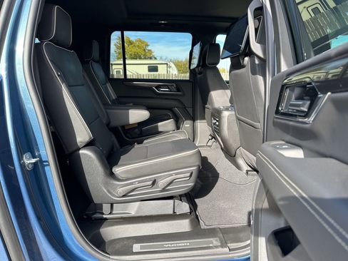 New 2026 GMC Yukon XL Elevation w/ Elevation Premium Package image 21