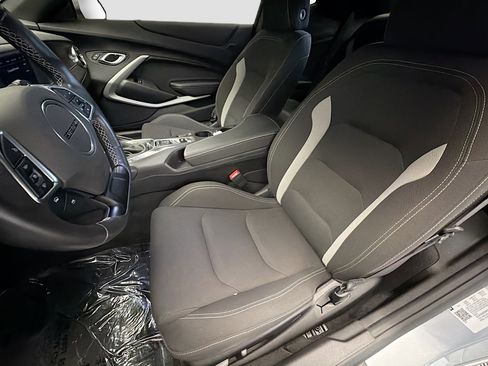 Used 2019 Chevrolet Camaro LT w/ RS Package image 11