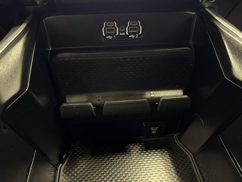 Certified 2024 RAM 2500 Big Horn w/ Night Edition AWD/4WD image 14