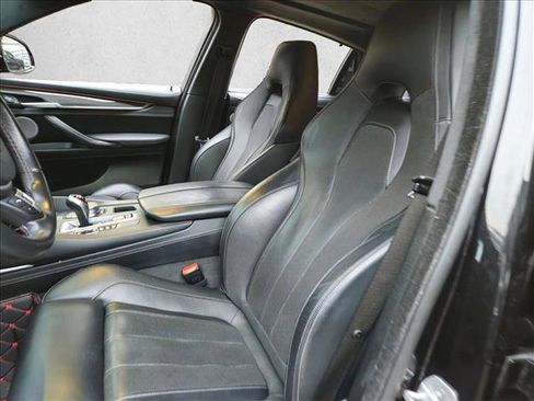 Used 2019 BMW X6 M w/ Executive Package image 21