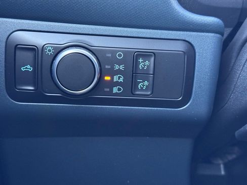 New 2026 Ford Maverick XL image 28